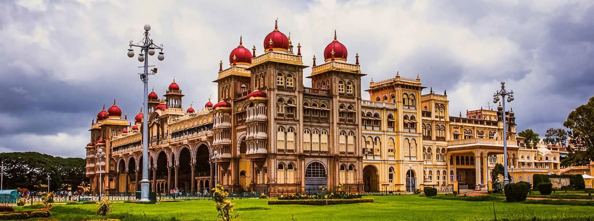 Mysore Travel Guide – The Royal City of Karnataka
