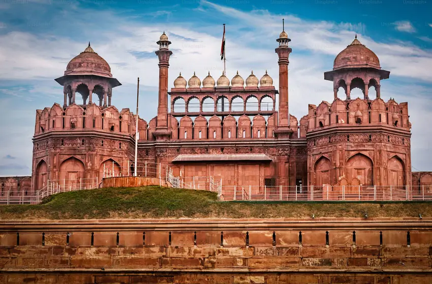 Old Delhi Luxury Tour with Female Guide | Private Heritage Walk and Car Tour