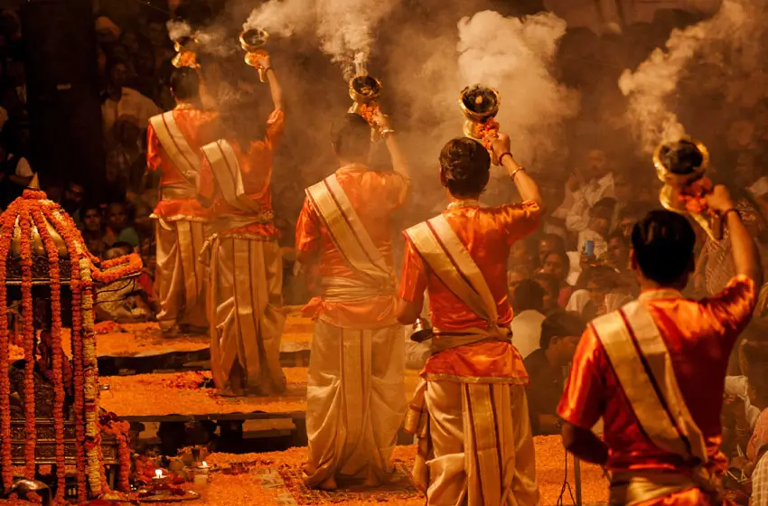 Spiritual North India Tour – Delhi, Haridwar, Rishikesh & Varanasi