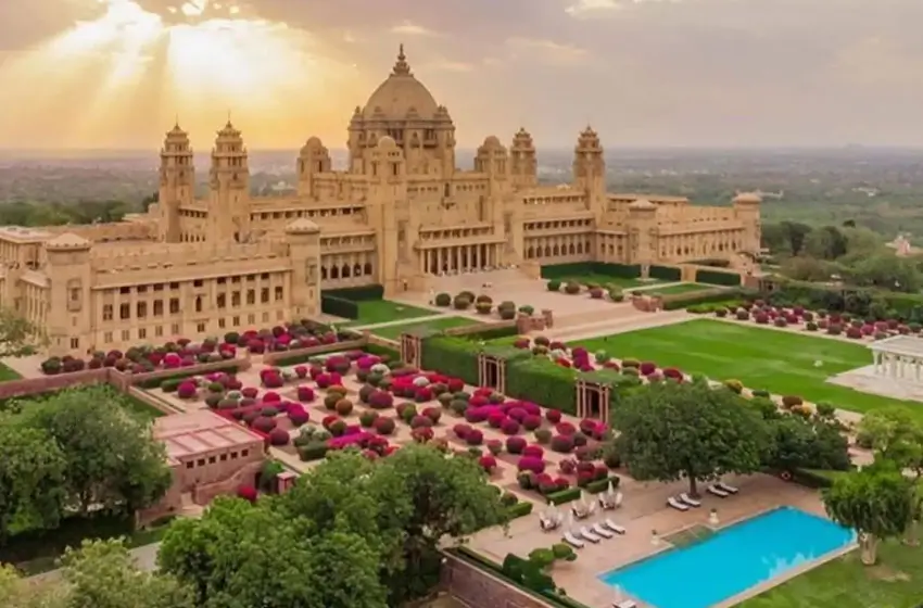Classical Rajasthan Luxury Tour with Palace Hotels
