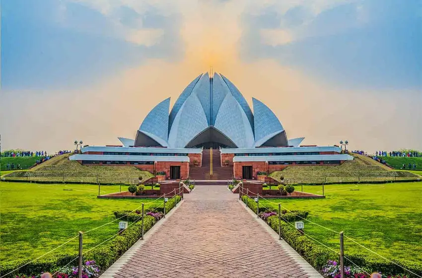 Golden Triangle Lesbian-Friendly Cultural Tour