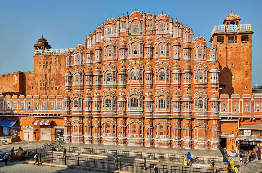 Golden Triangle Tour for Solo Female Travelers | Safe & Luxury Journey through Delhi, Agra & Jaipur