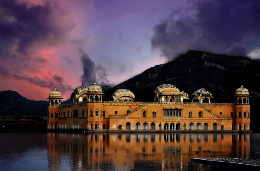 Luxury India Grand Tour by Private Jet: Palaces, Taj Mahal & Sacred Cities