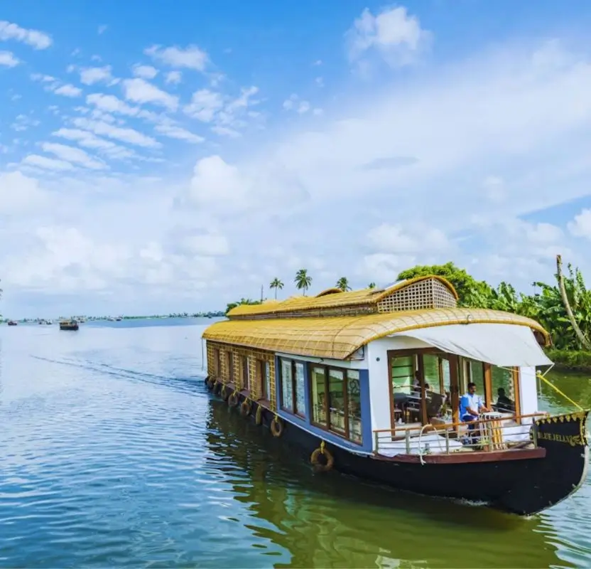 Complete Luxury South India Grand Explorer | 18 Days Private Tour