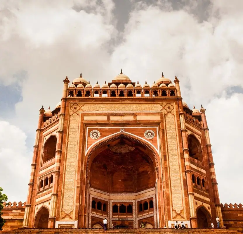 Golden Triangle Tour with Ayodhya | Delhi, Agra, Jaipur & Ram Mandir Pilgrimage