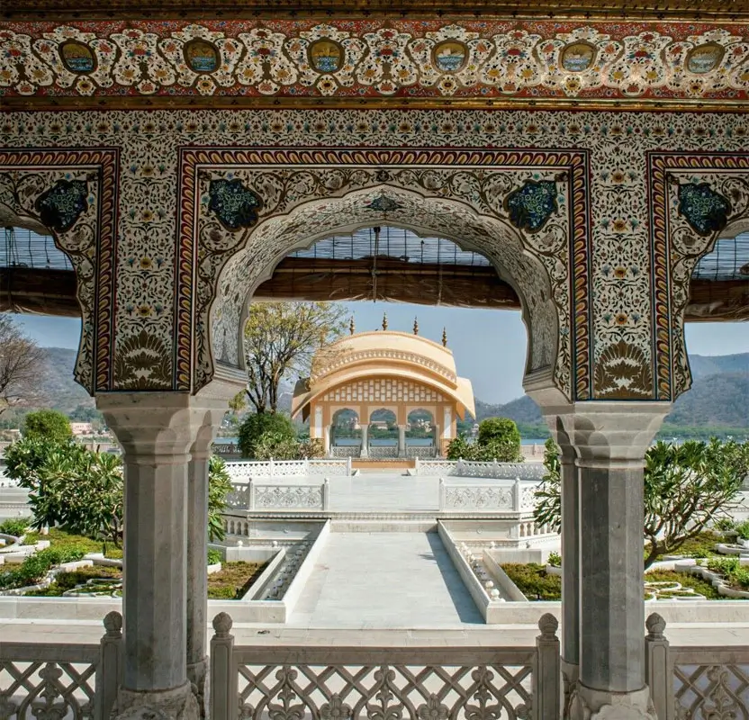 Private Full-Day Jaipur Sightseeing Tour by Tuk Tuk | Explore Jaipur’s Monuments & Markets