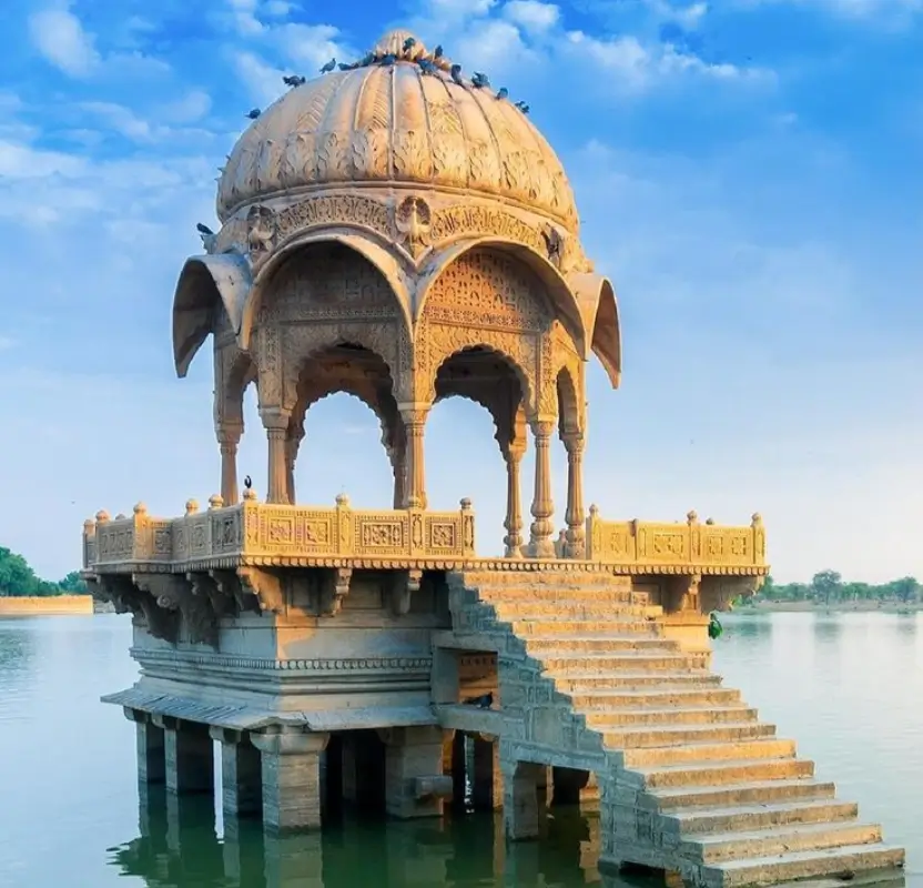 royal-india-maharaja-express-palace-heritage-tour