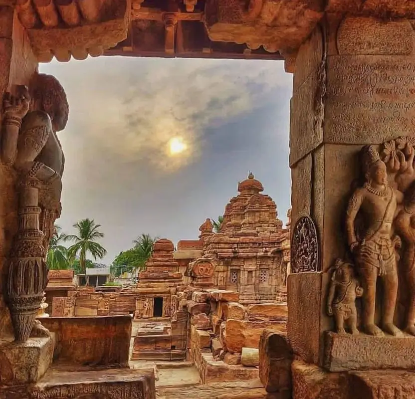 Golden Triangle Tour with Karnataka Heritage
