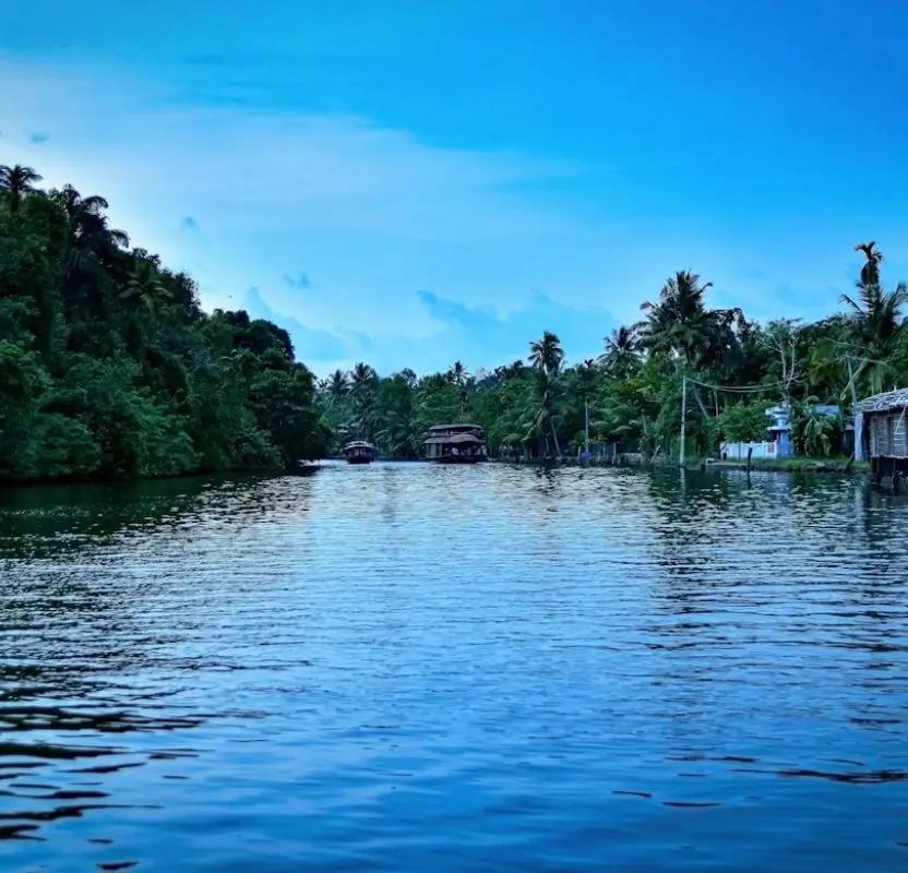 Luxury South India Tour for Retired Couples | 15 Days Private Luxury Holiday