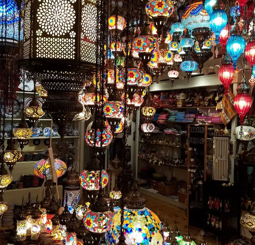 Jaipur Shopping And Photography Tour | Markets & Heritage Photo Walk with Private Car