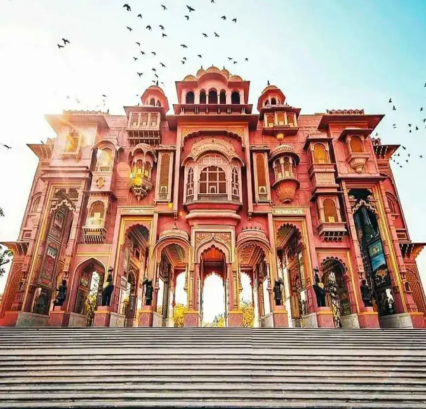 Solo Female Golden Triangle Tour - Safe & Luxurious Journey through Delhi, Agra & Jaipur
