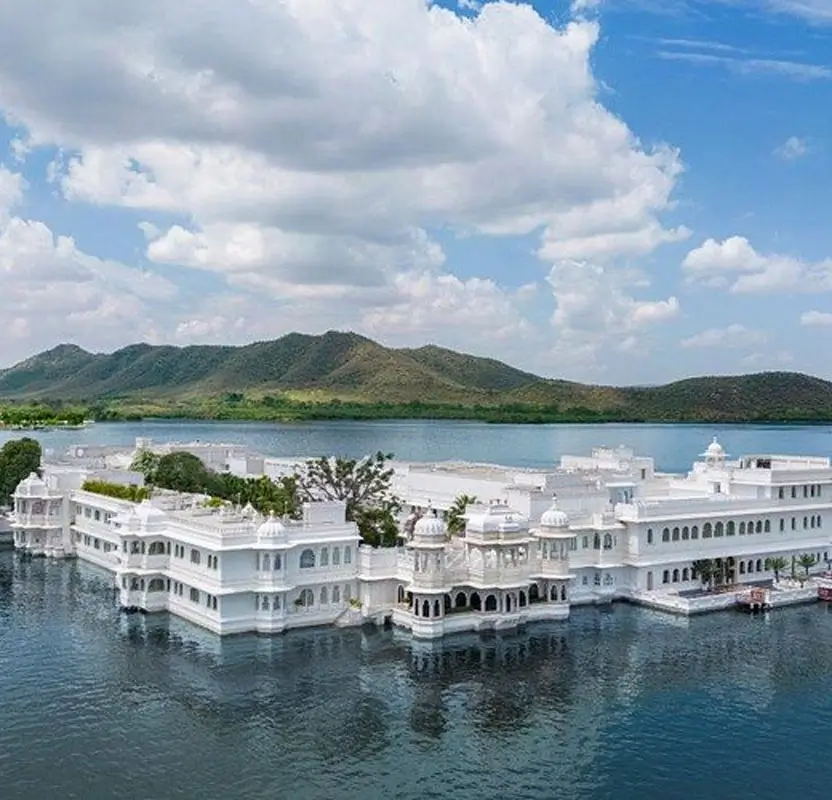Luxury India Grand Tour by Private Jet: Palaces, Taj Mahal & Sacred Cities
