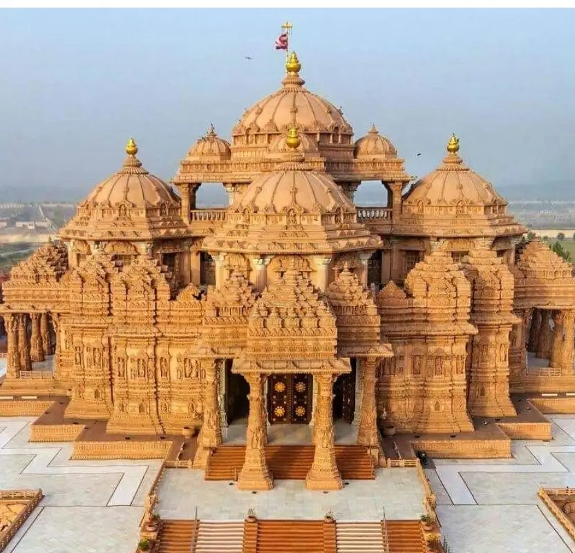 Luxury Spiritual India Tour - Varanasi, Khajuraho & Agra | 9 Days Private Cultural Journey