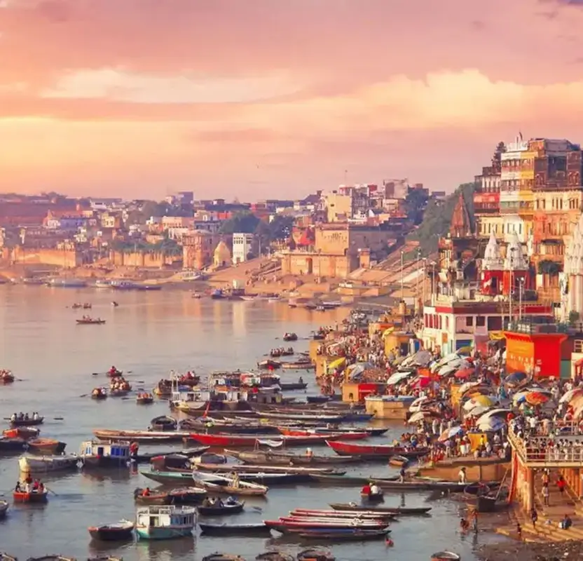 9 Days Luxury India Tour of Delhi, Khajuraho, Varanasi & Agra with Palaces